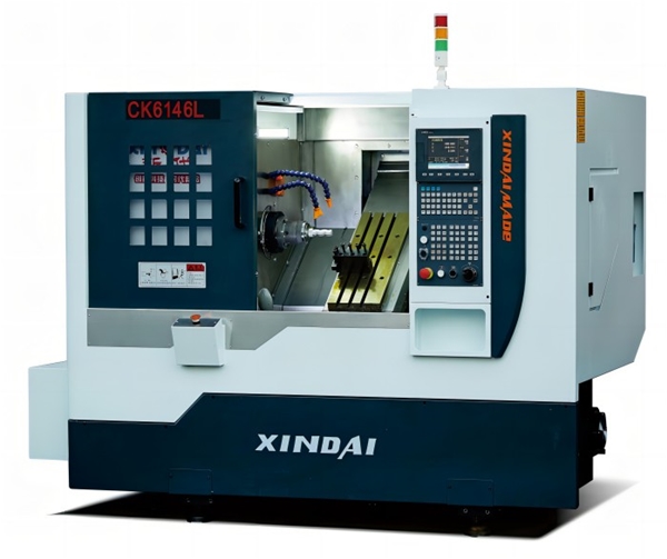 CK6146L数控车床(46大行程排刀机）（X轴最大行程 900mm Z轴最大行程 320mm