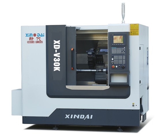 XD-V30K（带动力头）伺服刀塔尾座数控车床 ( 台湾新代系统21TA-E) （X轴最大行程 400mm Z轴最大行程 300mm 顶针间最大加工长度280mm）